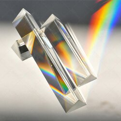 แท่งปริซึมแก้ว ปริซึมสามเหลี่ยม กระจายแสงสีรุ้ง หักเหแสง Triangular Glass Prism มีหลายขนาดให้เลือก