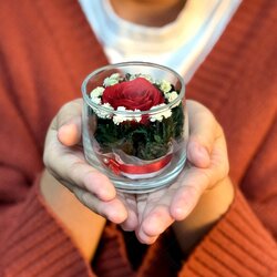 กุหลาบสดในโหลแก้ว ไลล่า งานแฮนด์เมด