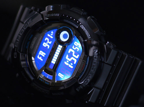 นาฬิกา คาสิโอ Casio G-Shock Standard digital รุ่น GD-110-1 “Gundam Warrior” (รุ่นหายาก) ของแท้ รับประกัน1ปี