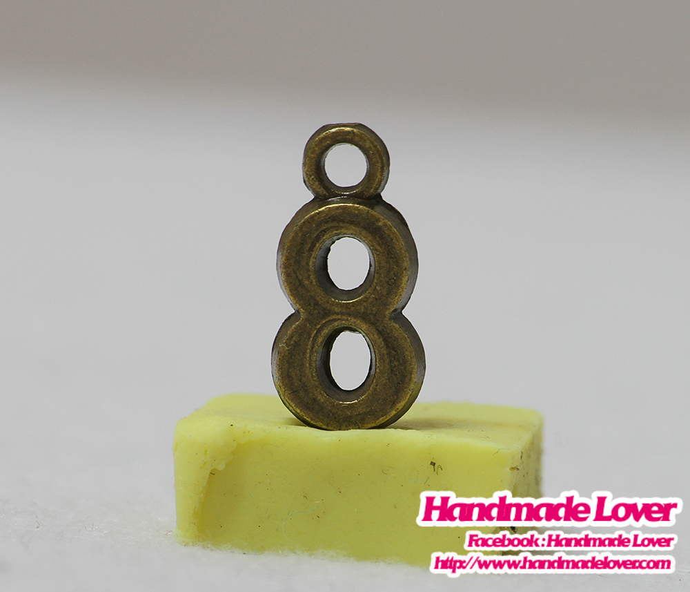 จี้,ตัวห้อยซิปโลหะ รูปเลข "8" สีทองรมดำ
