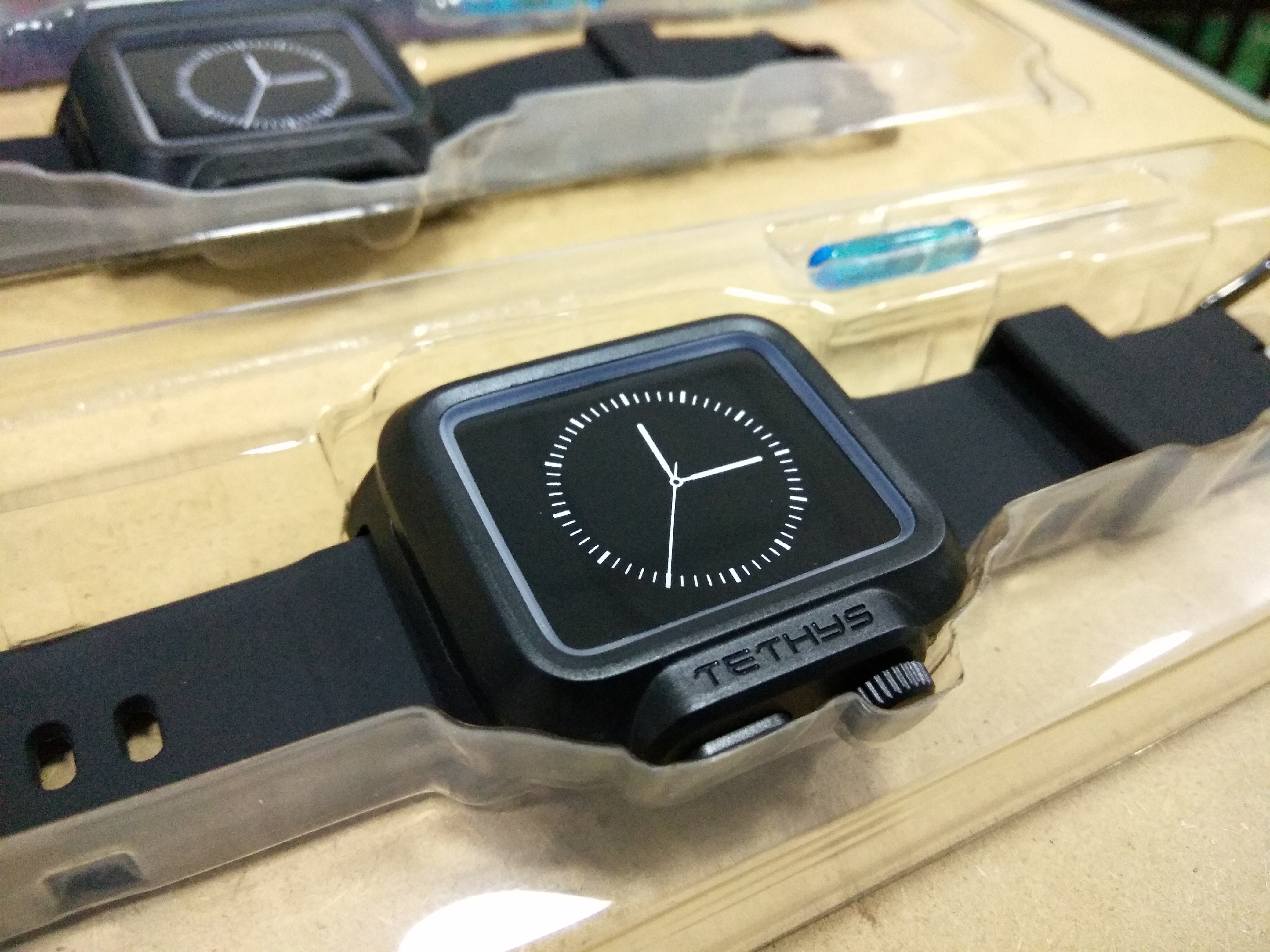 เคสกันน้ำกันกระแทก Apple Watch 38mm และ 42mm [IP68 Certified] จาก TETHYS [Pre-order USA]