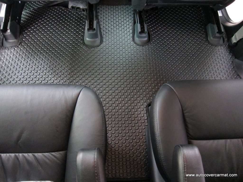 พรมปูพื้นรถยนต์ พรมกระดุม รถ HONDA FREED ชุดเต็มคันรวมท้าย จำนวน 6 ชิ้น