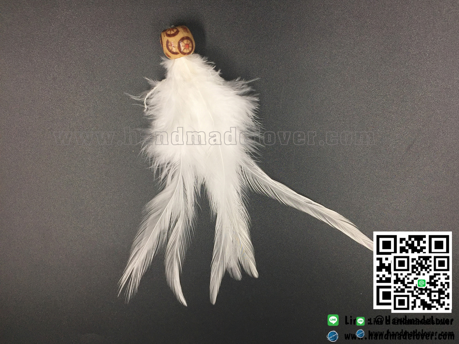 ลูกปัดไม้ ทรงกลมขนาด 12 มิล เพ้นท์ลายเส้น สไตล์โบฮีเมียน (แพ็ค 12 ชิ้น)