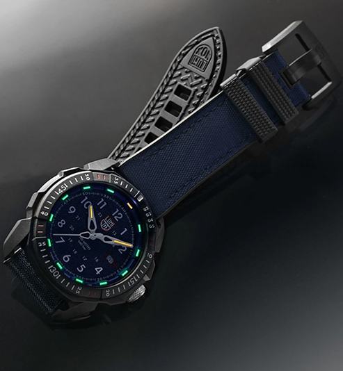 นาฬิกา Luminox ICE-SAR ARCTIC 1000 SERIES รุ่น XL.1003.ICE Sapphire Crystal Glass