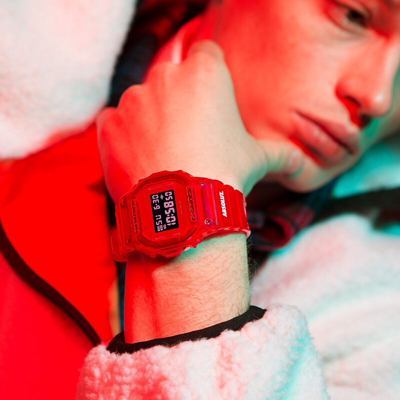 นาฬิกา Casio G-SHOCK x ABSOLUT China Limited Collaboration model รุ่น DW-5600SB-4PRABS (วางขายเฉพาะในจีนเท่านั้น) ของแท้ รับประกัน1ปี