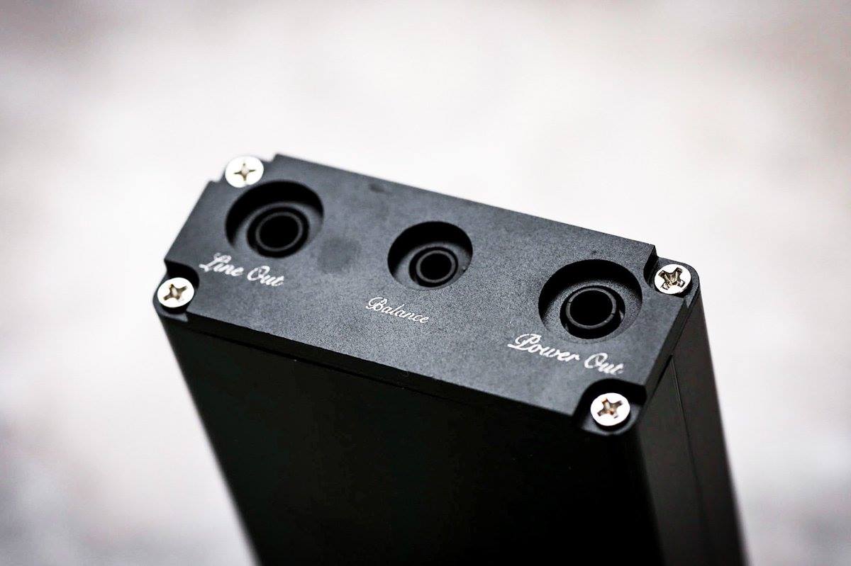 ขาย Walnut V3 เครื่องเล่น DAP/DAC ระดับ Budget มาพร้อม dual ak4490 รองรับ Balanced