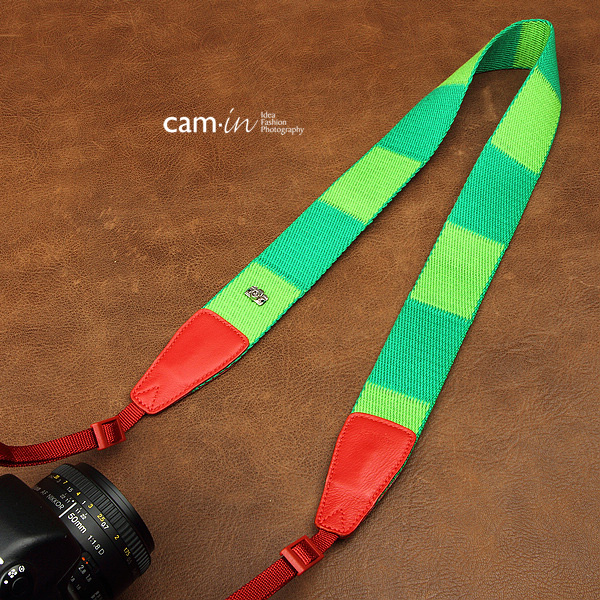 สายกล้องคล้องคอ cam-in Camelion ลายเขียวแดงกิ้งก่า