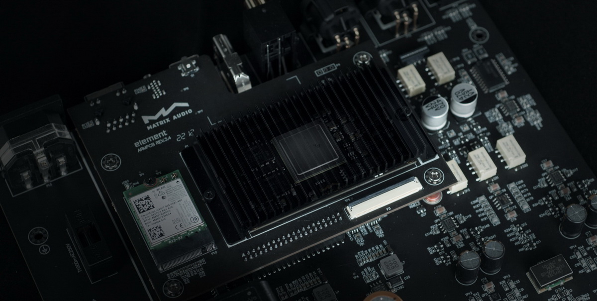 Matrix Audio Element i2 Streaming Music Player เครื่องเล่นเพลงเครือข่ายแบบตั้งโต๊ะ