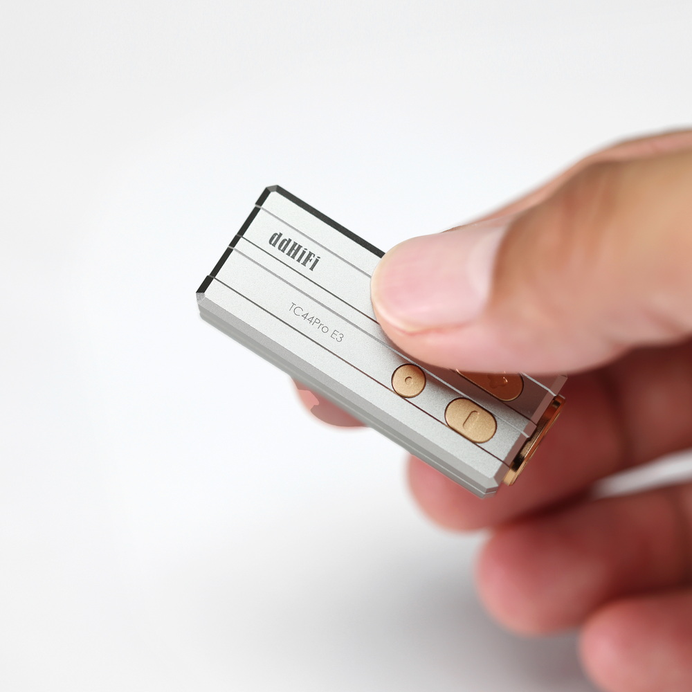 [PreOrder] DD TC44ProE3 DAC/AMP ความละเอียดสูง ซีรีส์ Eye3 ถอดเปลี่ยนสายได้ ประกันศูนย์ไทย