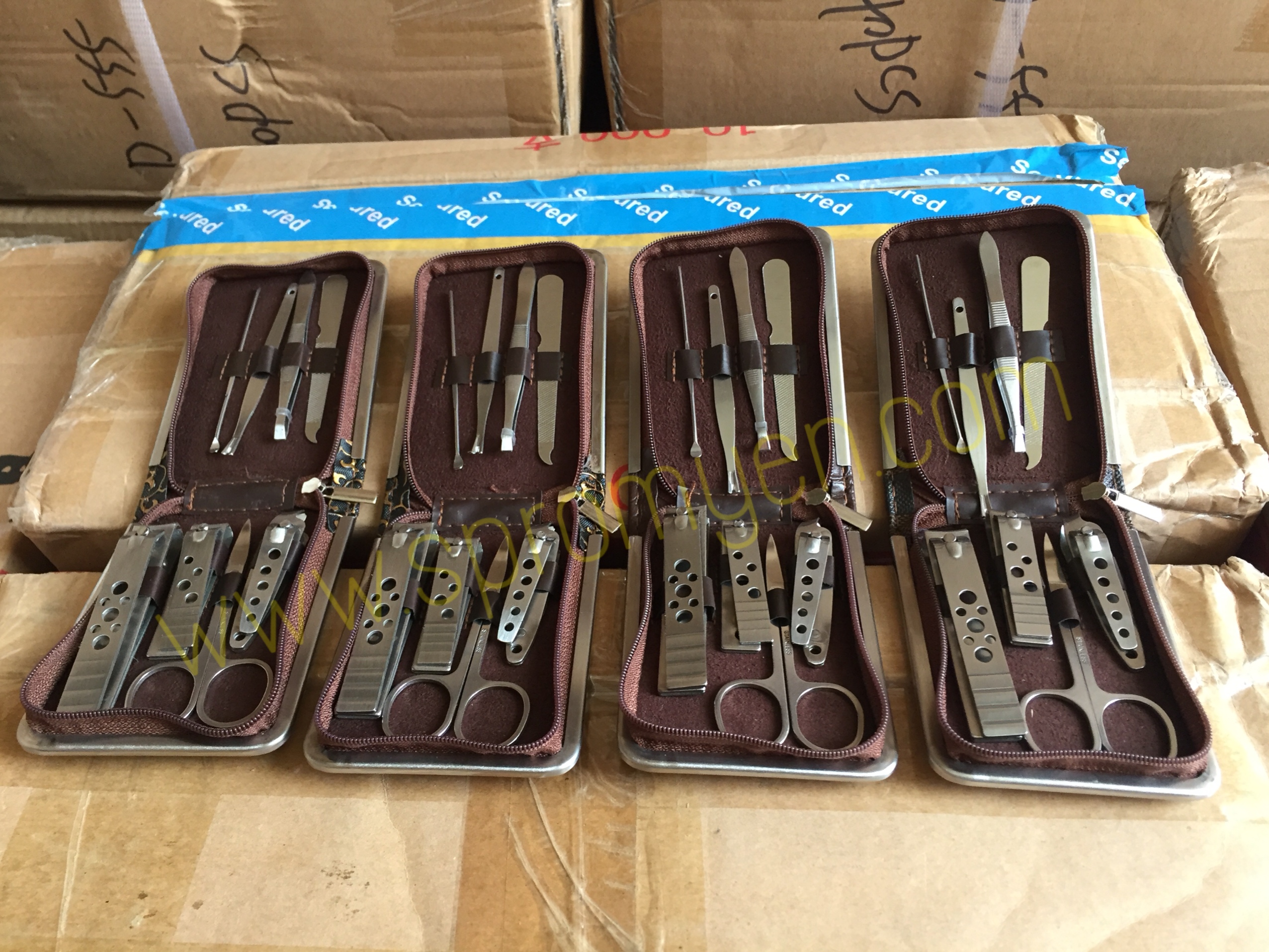 ชุดกรรไกรตัดเล็บ