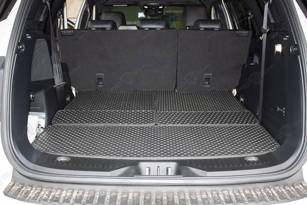 พรมปูพื้นรถยนต์ พรมกระดุม รถ FORD EVEREST 2.2 TITANIUM+ ปี 2015-2022 ชุดเต็มคัน+หลังเบาะ+แผ่นท้าย จำนวน 23 ชิ้น