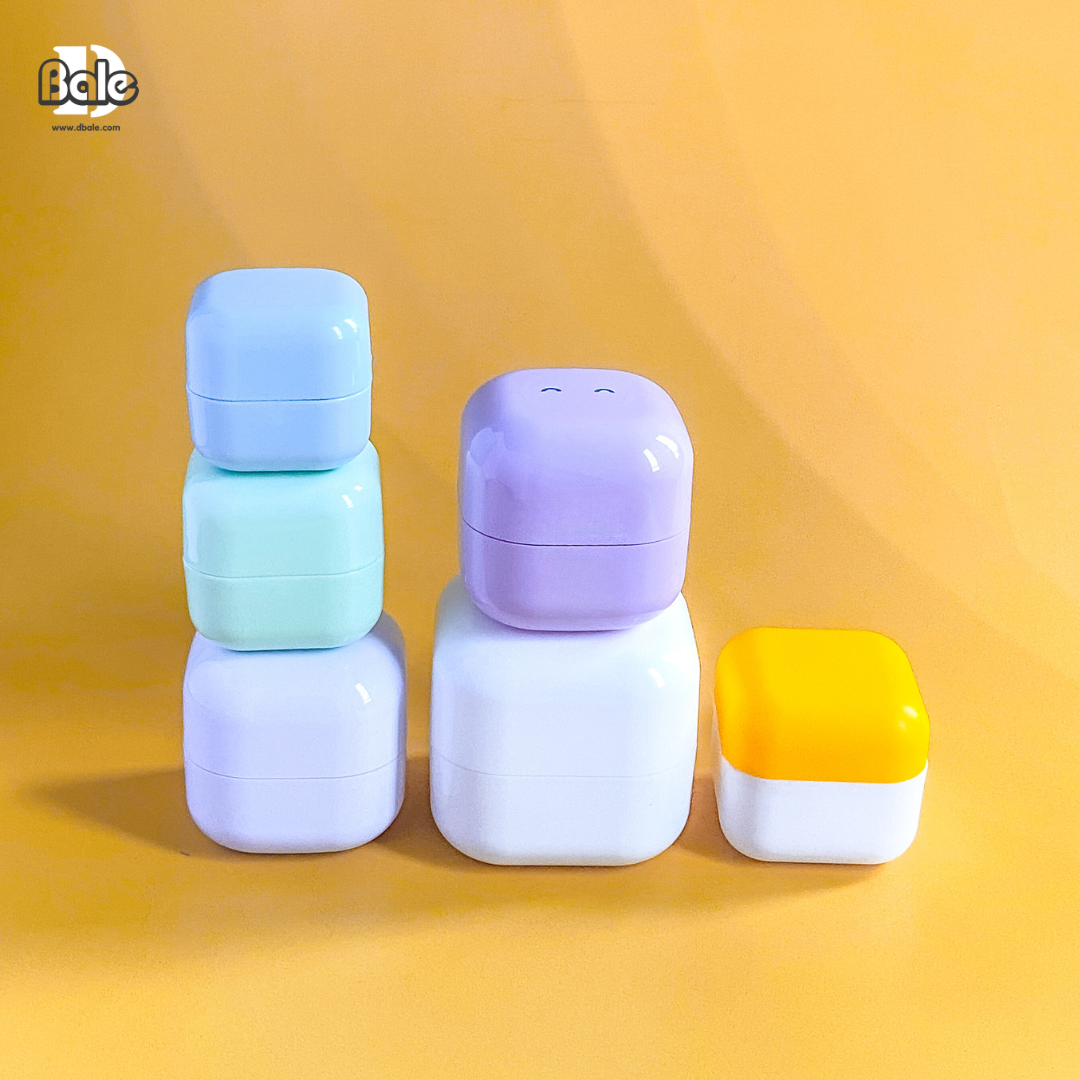 รับผลิตพร้อมสกรีนกระปุกพลาสติก