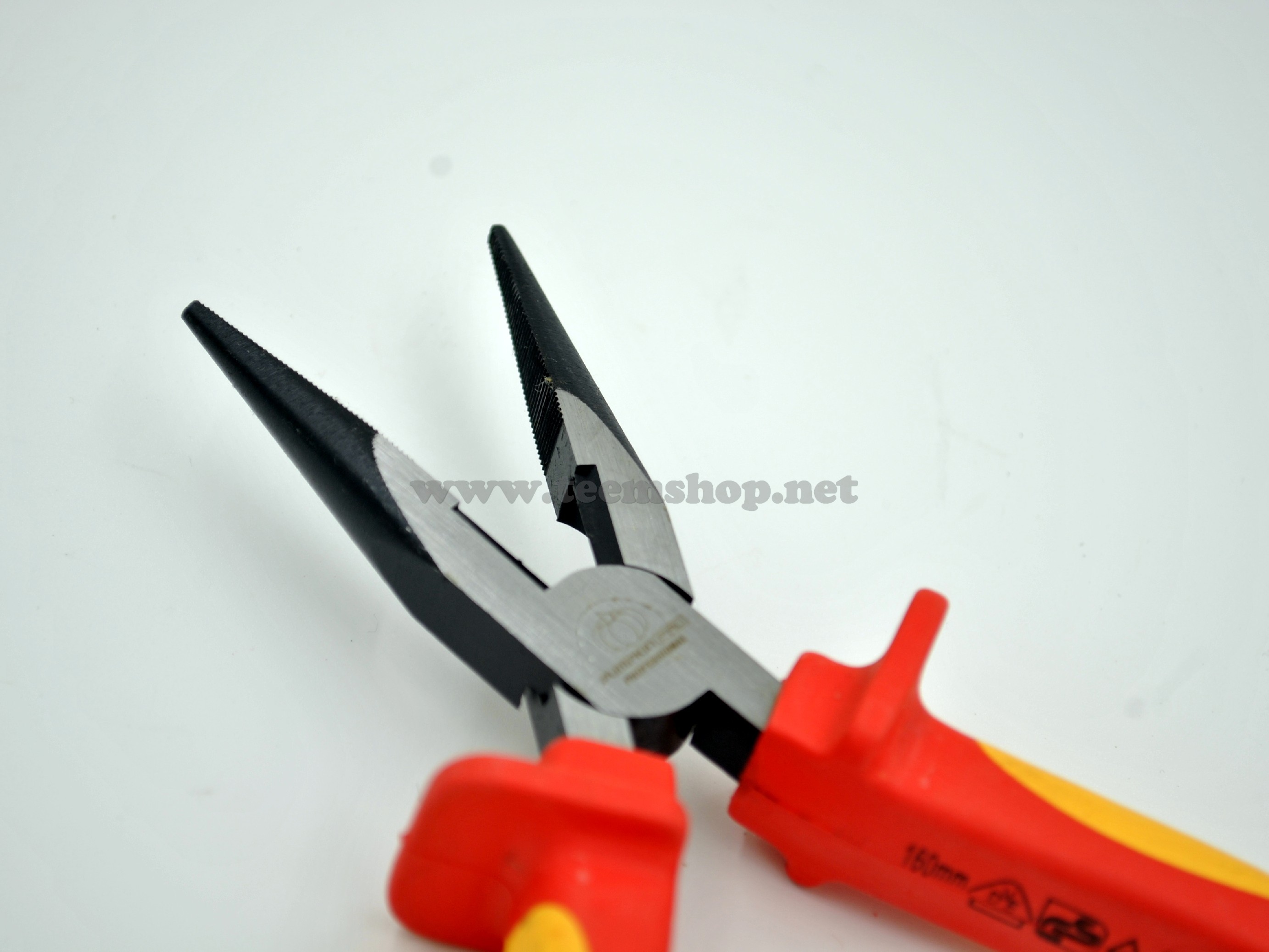 PUMPKIN-PRO คีมหุ้มฉนวนVDE ปากแหลม 6นิ้ว 1000v.