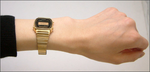 นาฬิกา คาสิโอ Casio STANDARD DIGITAL รุ่น LA670WGA-1