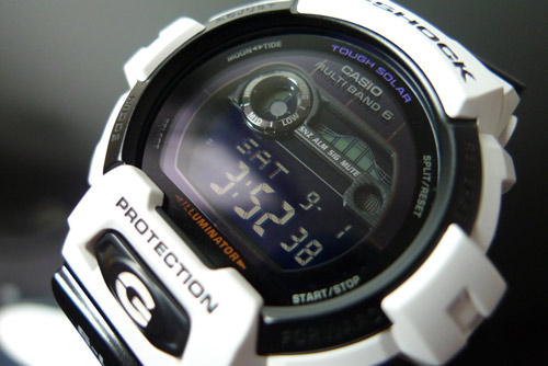 นาฬิกา คาสิโอ Casio G-Shock G-Lide รุ่น GWX-8900B-7 "PANDA"