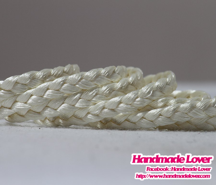 เชือกผ้าถัก สีขาว