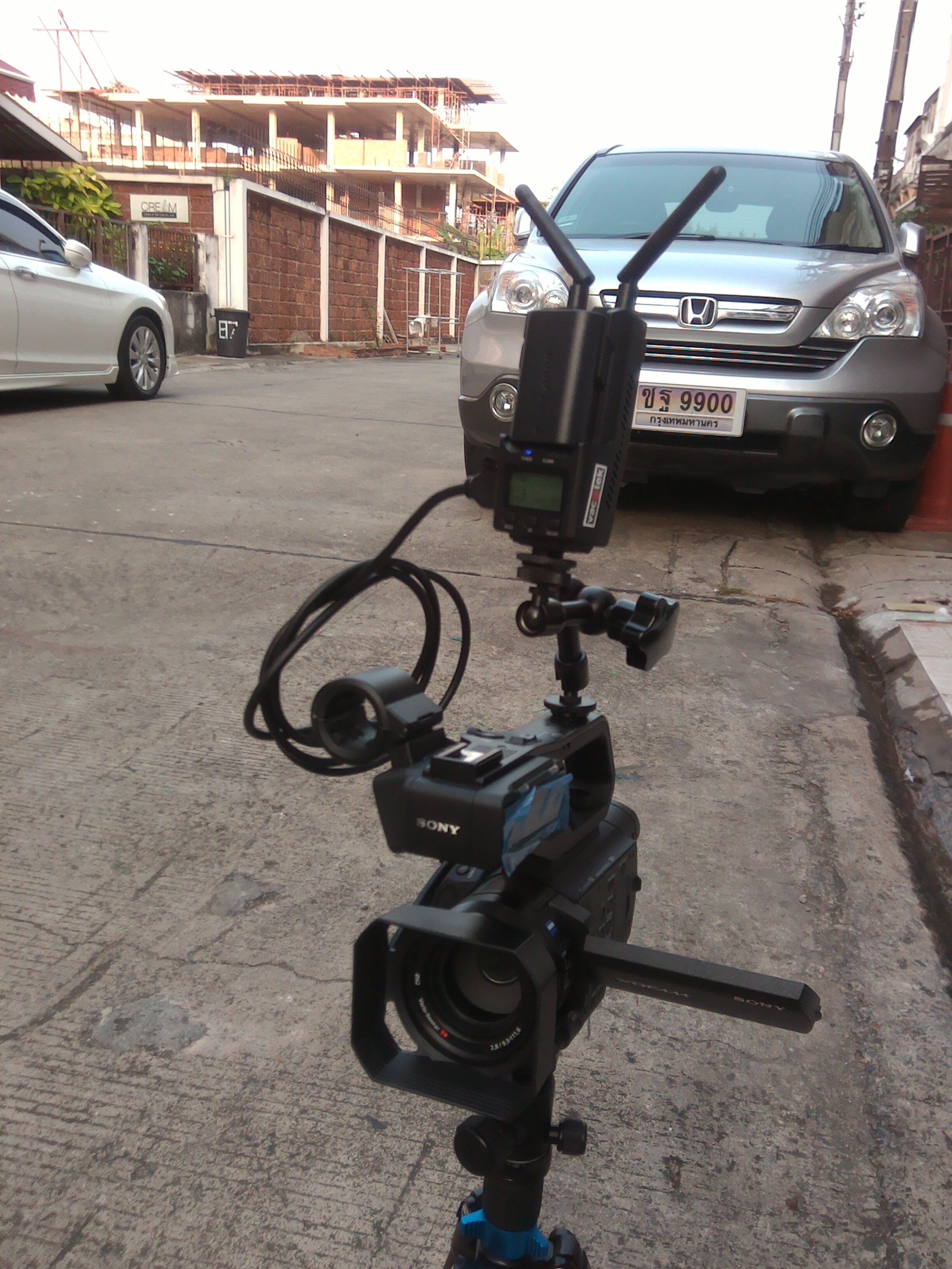 CVW PRO100 HDMI Video Wireless ไวเลสไร้สาย ระยะทาง120 เมตร ติดบนหัวกล้องได้ น้ำหนักเบา