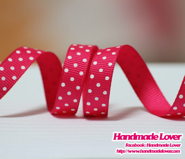 ริบบิ้นผ้า กรอสเกรน สีชมพูเข้ม พิมพ์ลายจุด
