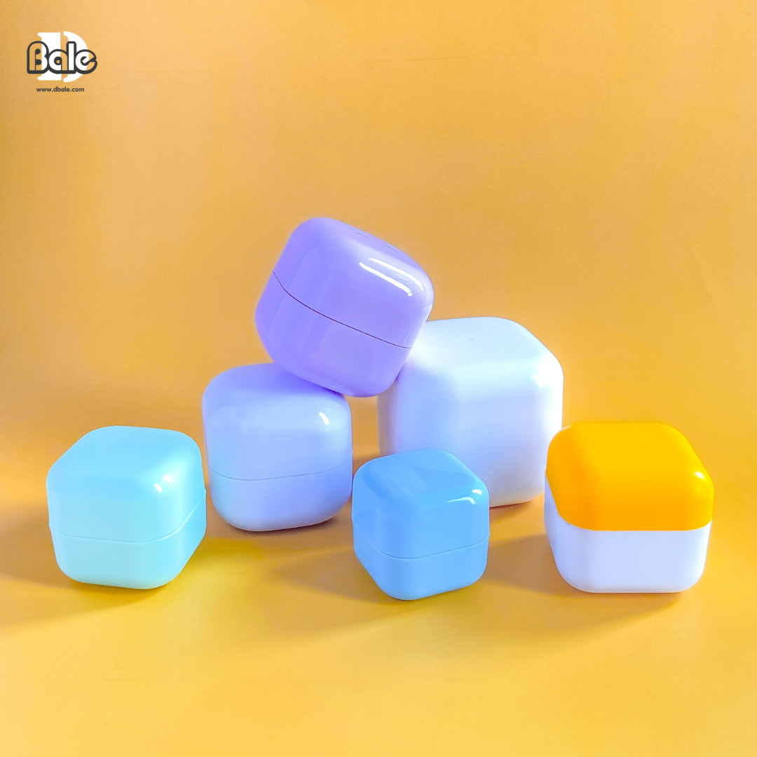 รับผลิตพร้อมสกรีนกระปุกพลาสติก