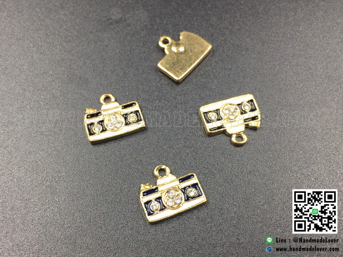 จี้โลหะเคลือบ สีดำ รูปกล้อง ประดับเพชร