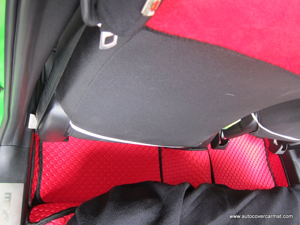 พรมปูพื้นรถยนต์ พรมกระดุม รถ MAZDA 2 รุ่น 4-5 Door ปี 2009-2014 ชุดภายในห้องโดยสาร จำนวน 13 ชิ้น