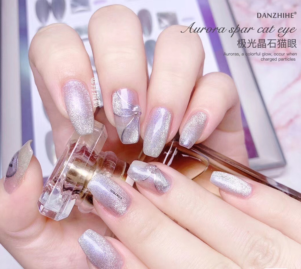 Silver Magnetic Gel สีเจลแม่เหล็ก สีเงิน สีเจลตาแมว สีเจลลูกแก้ว
