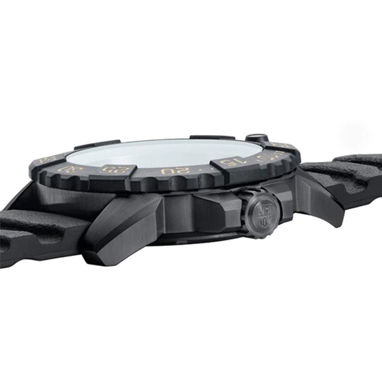 นาฬิกา Luminox Navy Seal Lm3251.cbnsf.set Black Rubber Strap Men Watch รุ่น XS.3251.CB.NSF สีครีม