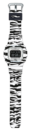 นาฬิกา Casio G-Shock Limited WHITE & BLACK series รุ่น DW-D5600BW-7 (Europe) ของแท้ รับประกัน1ปี