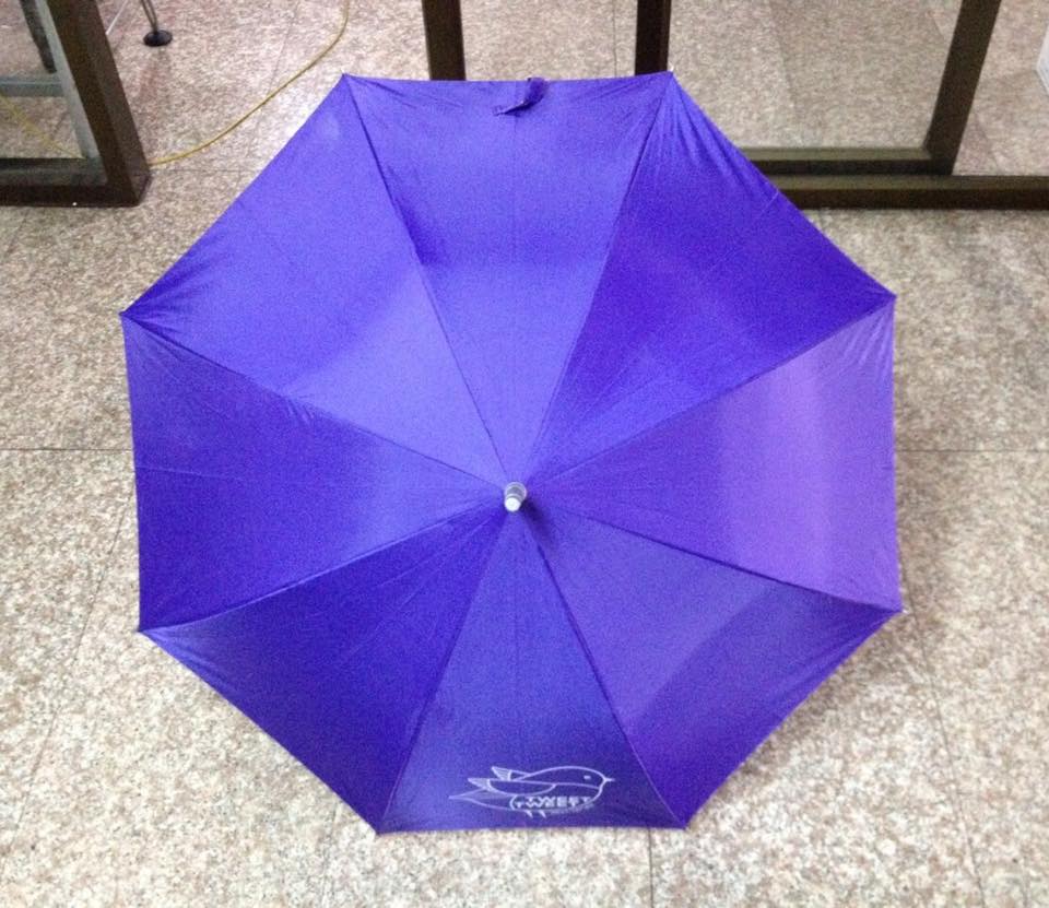 ร่ม 24 นิ้ว ผ้าUV โครงโลหะ ออโต้เปิด ดามจับงอ สกรีนโลโก้