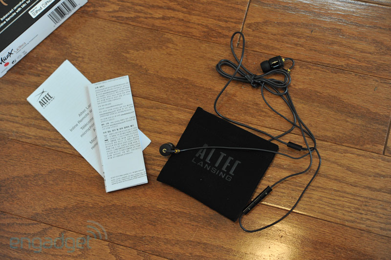 ขายหูฟัง Altec Lansing MUZX Ultra รุ่นพี่ใหญ่ หูฟังพร้อมไมค์และรีโมท รับสาย เปลี่ยนเพลงได้ คุณภาพเสียงระดับHD