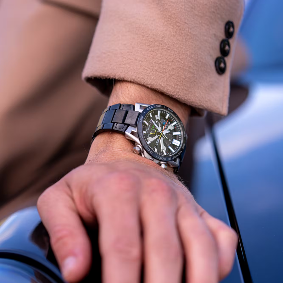 นาฬิกา Casio EDIFICE Bluetooth with Smartphone รุ่น EQB-2000DC-1A ของแท้ รับประกัน1ปี