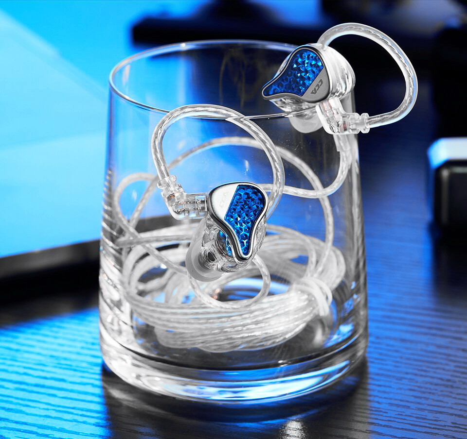 ขาย CCA LYRA หูฟัง IEM ไดรเวอร์ Dynamic เสียงดี ประกันศูนย์ไทย