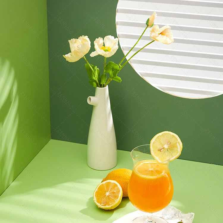 ฉากถ่ายรูปสินค้า สีพื้น 1แผ่น2สี ขนาด 60x60 cm. มีหลายสีให้เลือก