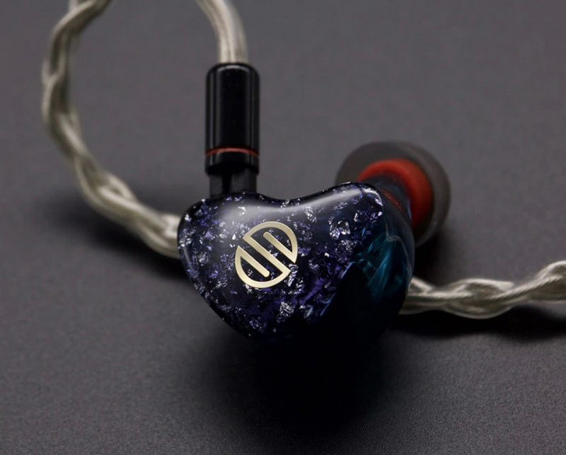 ขาย หูฟัง CIEM BGVP V12 หูฟังหล่อหู 12 ไดรเวอร์ Knowles+Sonion ประกันศูนย์ไทย