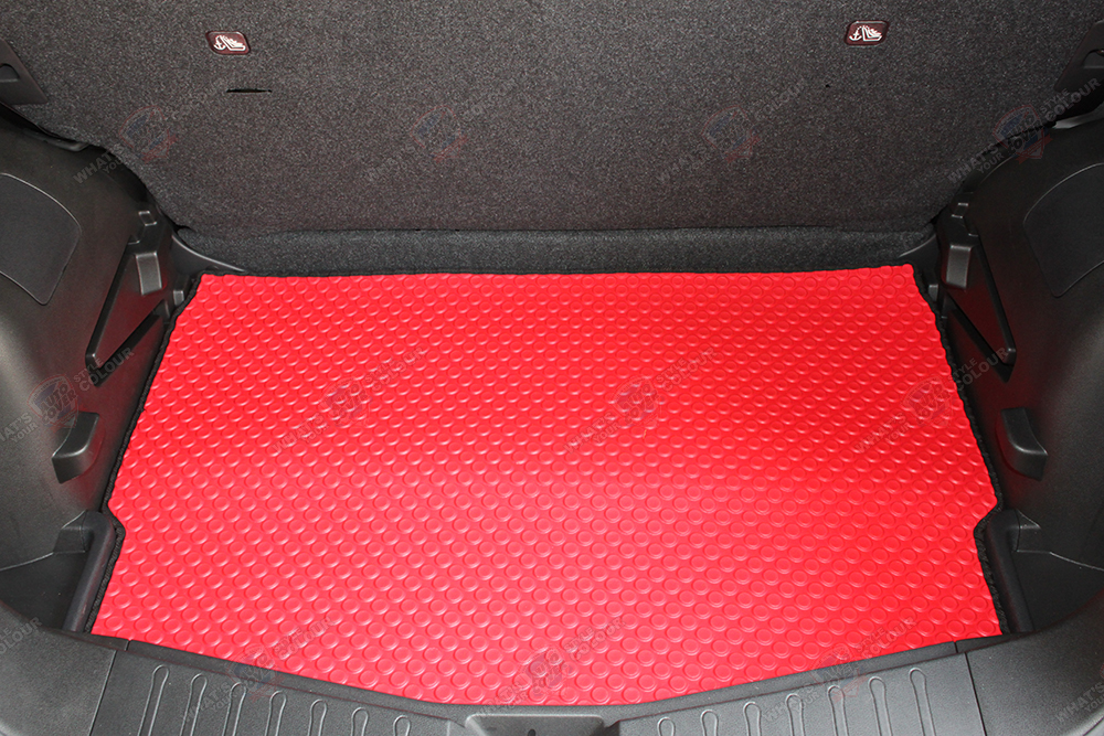พรมกระดุมแผ่นท้ายสัมภาระ NISSAN NOTE จำนวน 1 ชิ้น