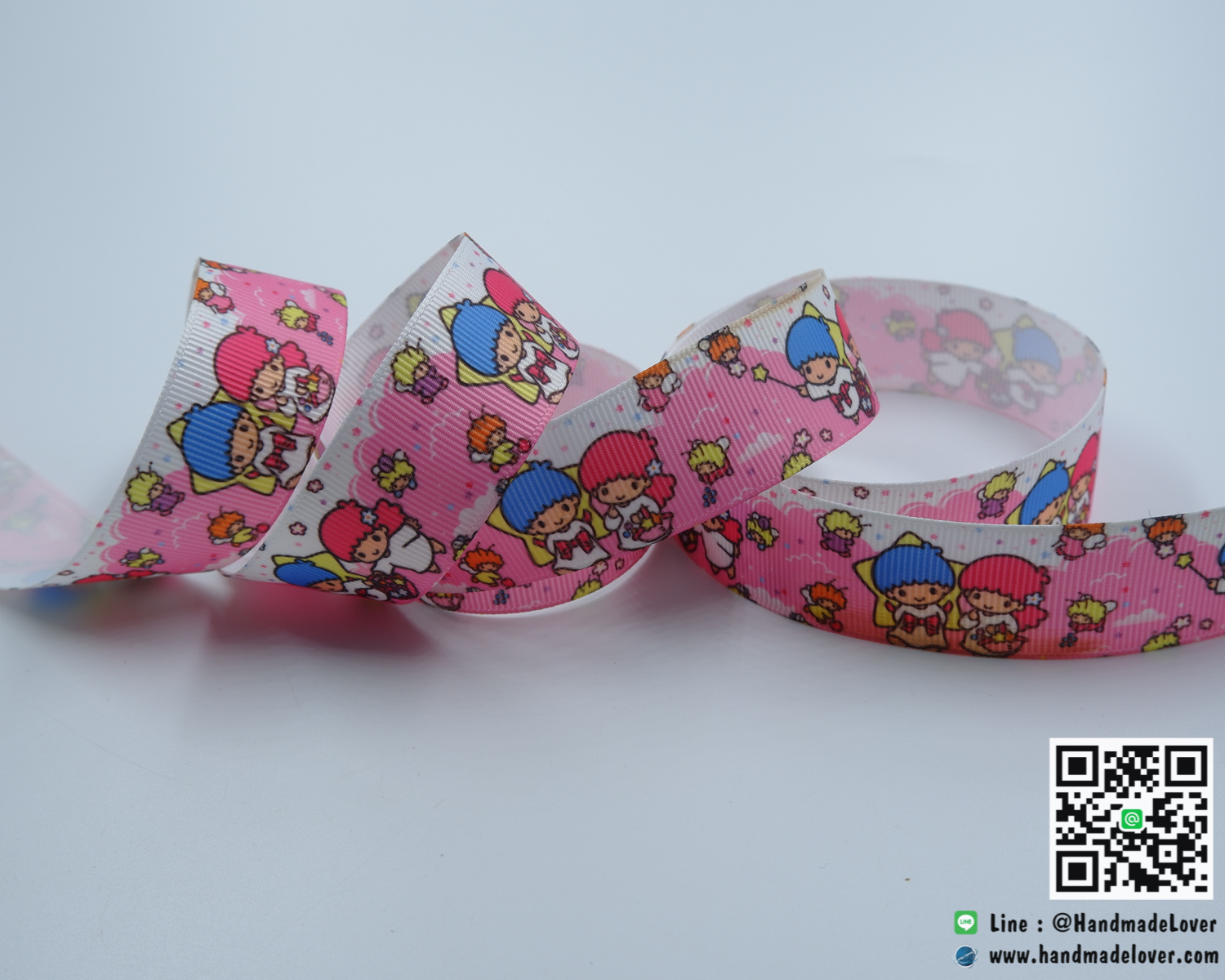 ริบบิ้นผ้า พิมพ์ลายกิกิ ลาล่า ขนาดกว้าง 25 mm.