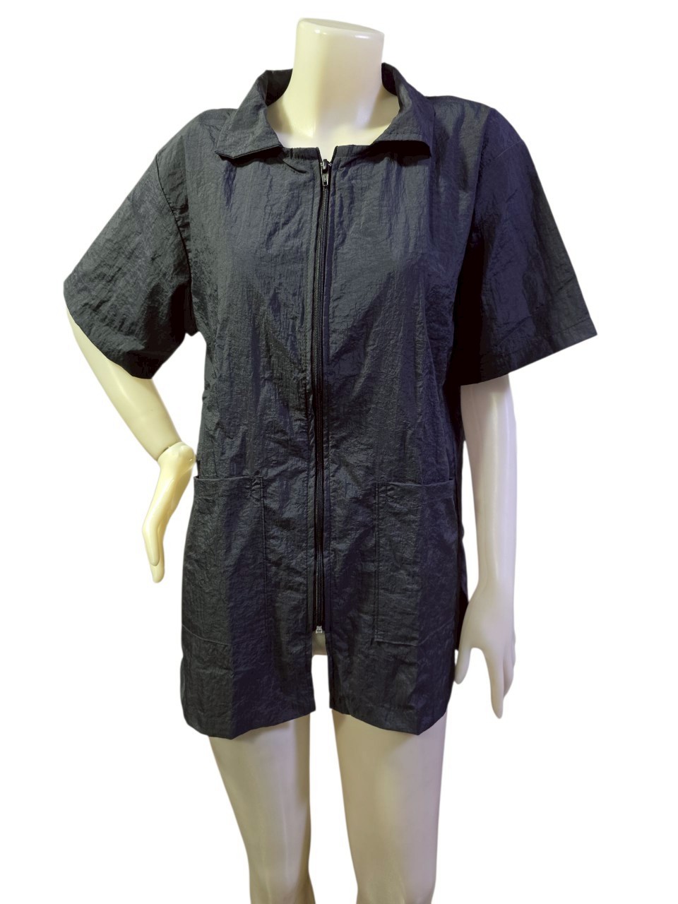 Dogtalog DogTaLog : Groomer Apparel เสื้อคลุมผ้าร่ม เสื้อคลุมตัดขน เสื้อคลุมช่าง เสื้อตัดขนหมา : แบบคอปก สีดำ