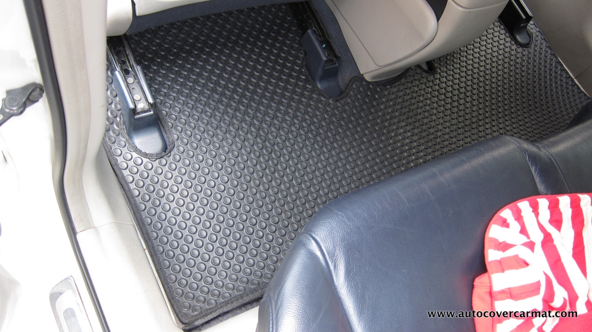 พรมปูพื้นรถยนต์ พรมกระดุม รถ HONDA CIVIC (FD) ปี 2006-2012 ชุดภายในห้องโดยสาร จำนวน 6 ชิ้น