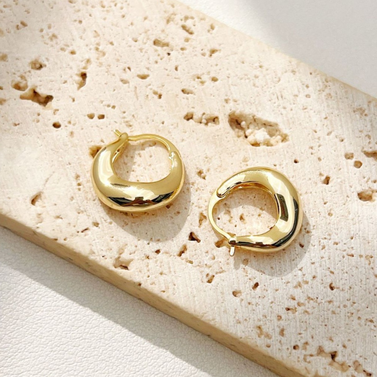 พร็อพแผ่นหินตัด Travertine พร็อพถ่ายรูป Stone Display Prop มี 2 สี 2 ขนาดให้เลือก