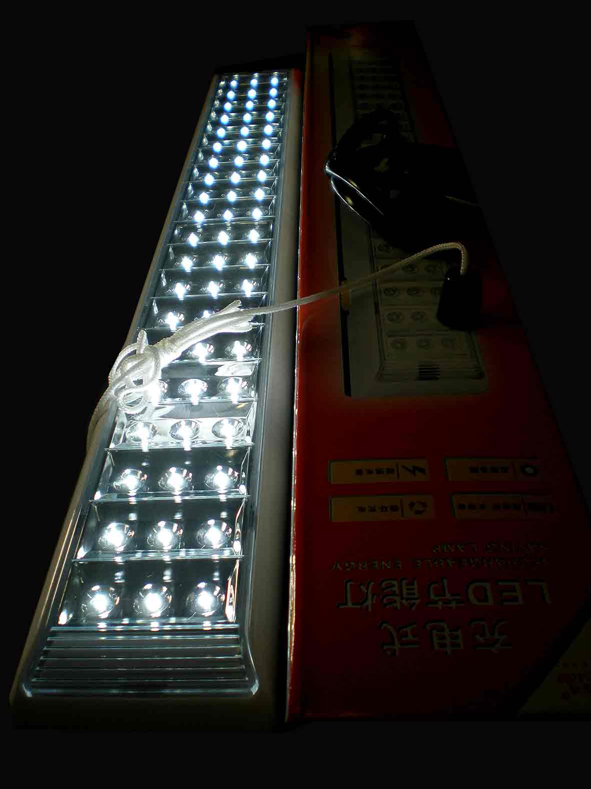 ไฟฉุกเฉิน LED 60 ดวง เกรดA มีสายเปิดปิดไฟ สินค้าแนะนำ ขายดีมาก YG3556