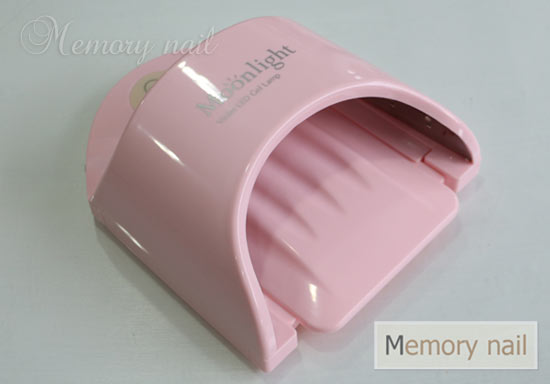 เครื่องอบเจล LED หลอดแบบใหม่ ยี่ห้อ Moonlight