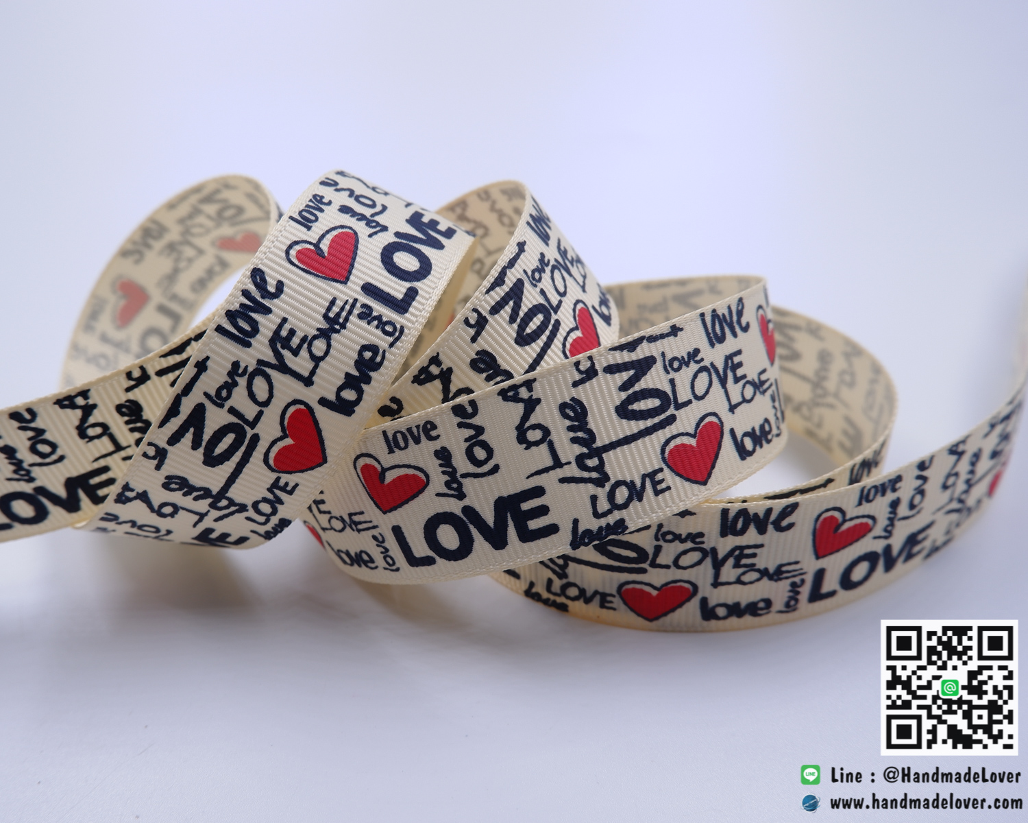 ริบบิ้นผ้า กรอสเกรน สีครีม พิมพิ์ลาย Love