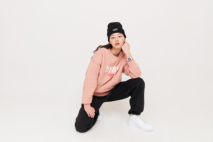 นาฬิกา Casio Baby-G x 5252 O!Oi Limited Sporty Color รุ่น BGD-560SC-7 ของแท้ รับประกัน1ปี