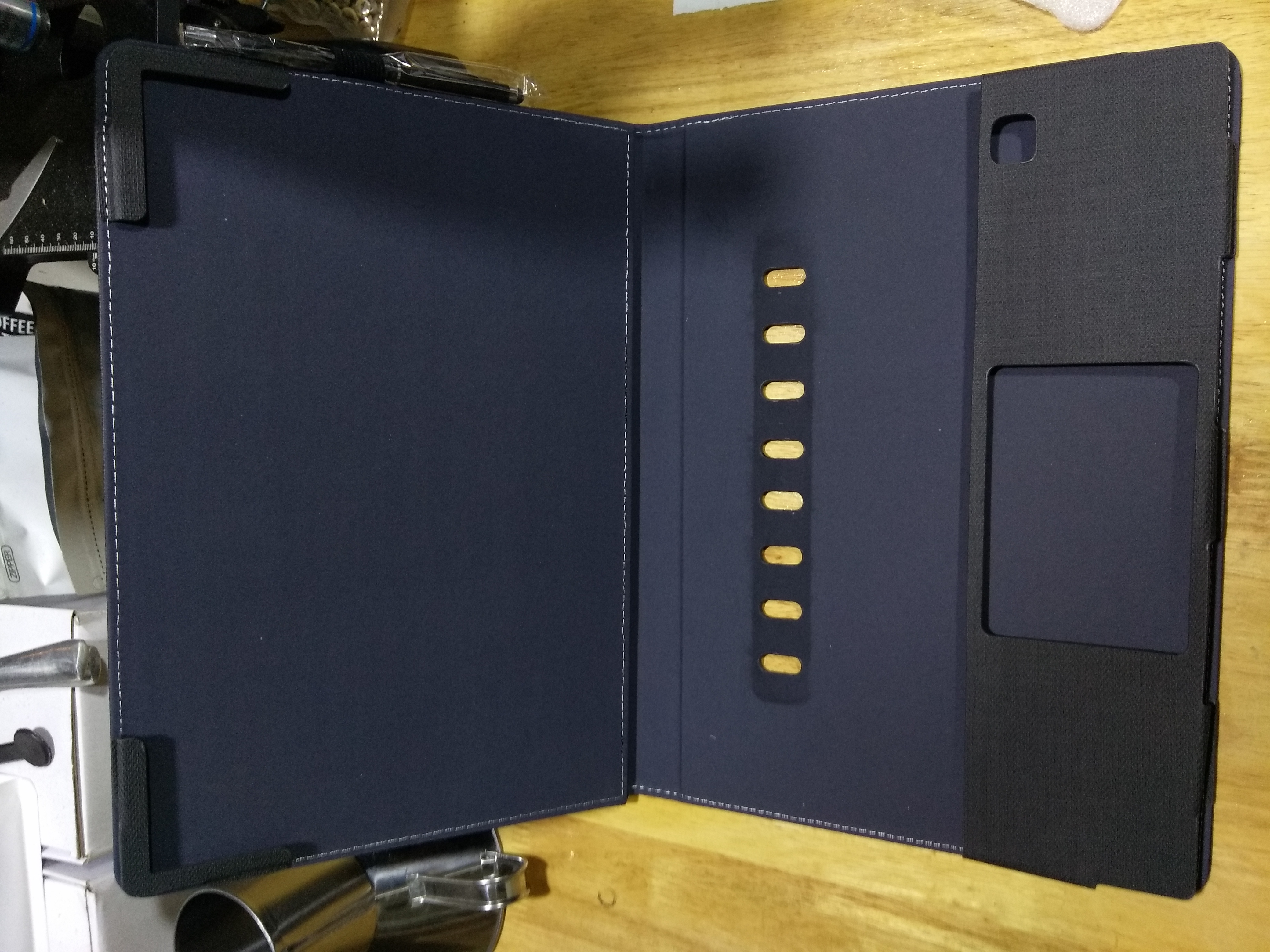 เคสสำหรับ Notebook Lenovo Yoga 720-13 13.3 นิ้ว จาก Veker [Pre-order]