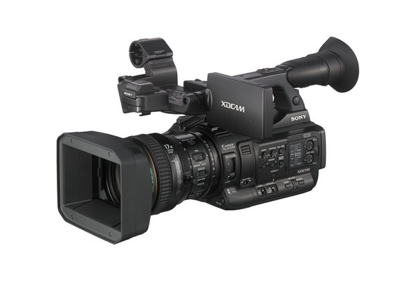 SONY PXW-X200 XDCAM XAVC HD422 hand-held camcorder