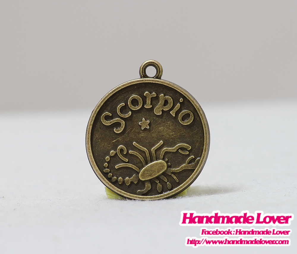 จี้โลหะ ราศีพิจิก (Scorpius) สีทองรมดำ