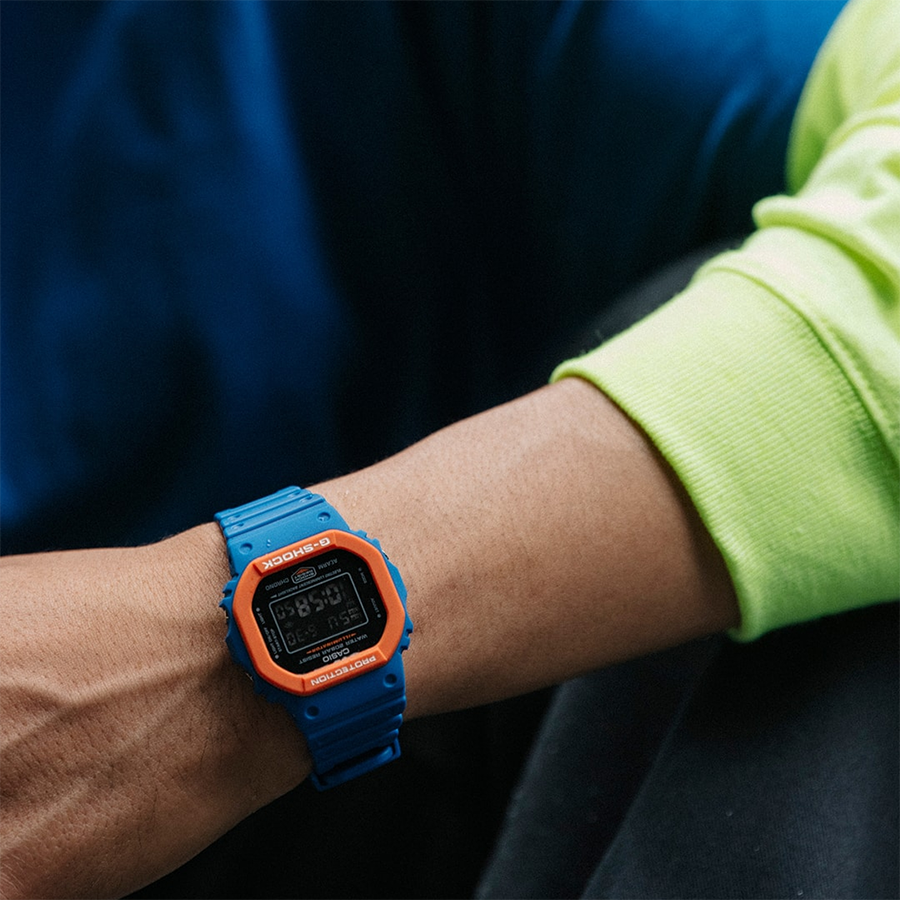 นาฬิกา Casio G-Shock Special Color Spirited Color series รุ่น DW-5610SC-2 ของแท้ รับประกัน1ปี