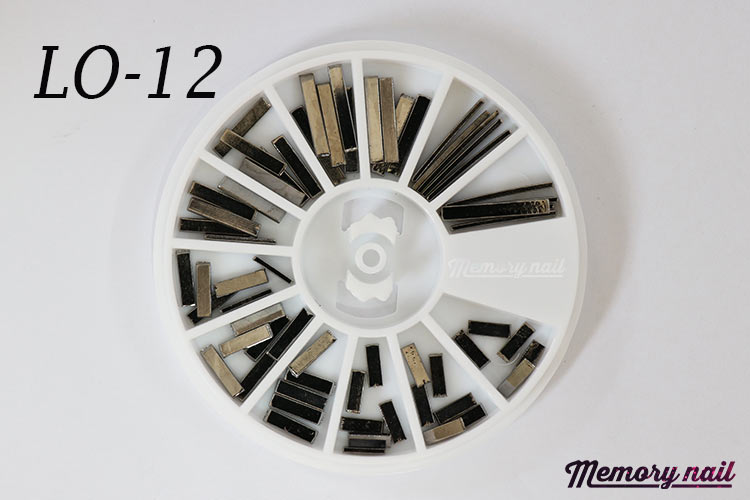 LO-12 โลหะ ตกแต่งเล็บ ทรงผืนผ้า สีเงินดำ กล่องกลม 1กล่อง มี 4 แบบ