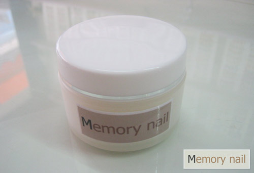 ผงต่อเล็บอะคริลิค สีธรรมชาติ (สีขาวขุ่น) Memory nail ((กระปุกฝาขาว 50กรัม))