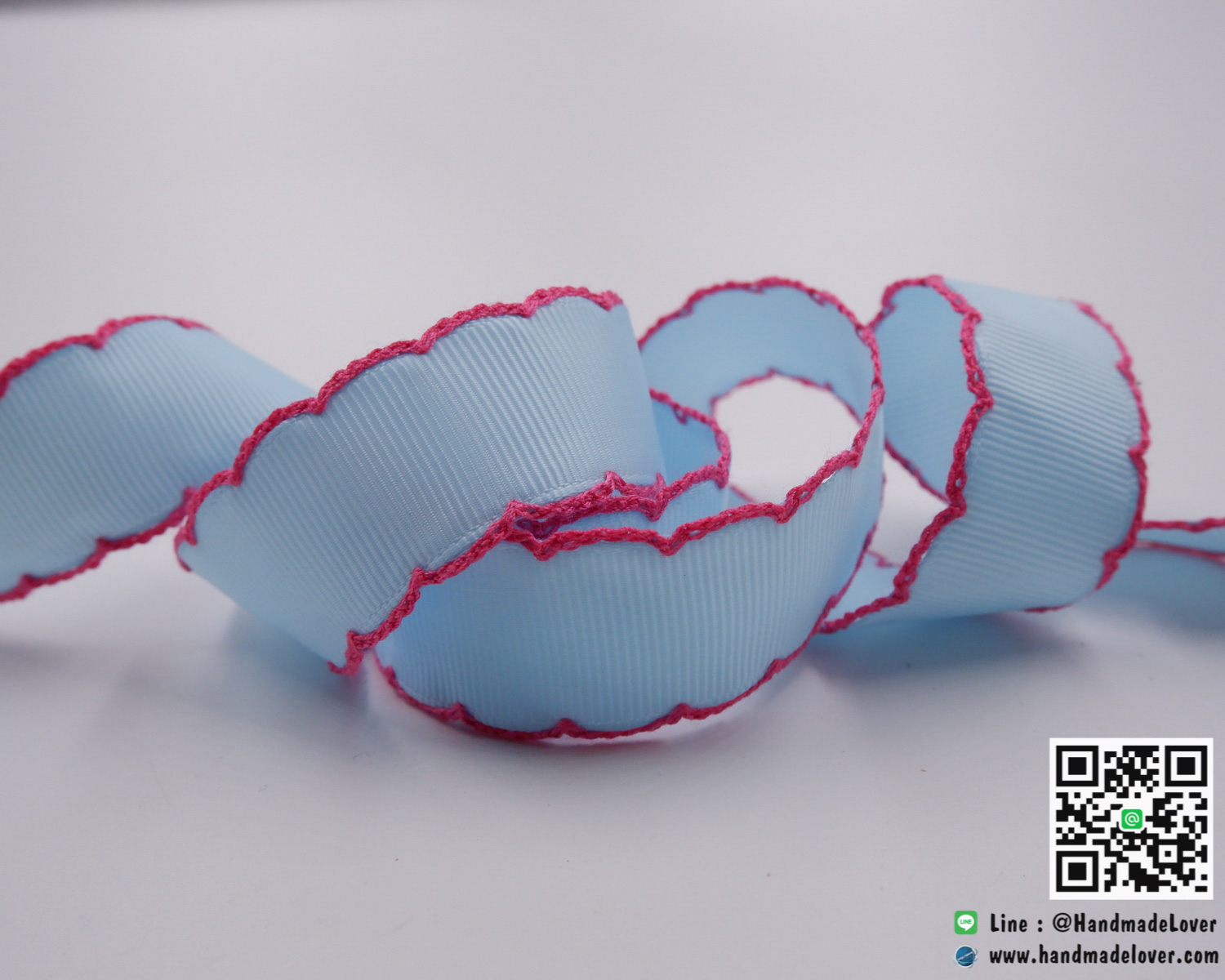 ริบบิ้นผ้า กรอสเกรน สีฟ้า ขอบลูกไม้ ขนาด 22mm.